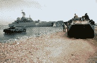 Большой десантный корабль "БДК-11" на учениях COOPERATION FROM THE SEA, 20 июня 1994 года