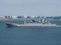 Большой десантный корабль "Константин Ольшанский" в Николаеве, 3 мая 2010 года