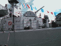 Большой десантный корабль "Минск" на Неве по случаю Дня ВМФ в Санкт-Петербурге, 30 июля 2005 года