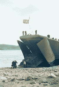 Большой десантный корабль "БДК-45" в губе Грязная, 1999 год