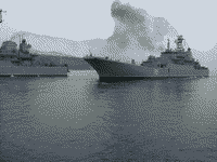 Большие десантные корабли "БДК-11" и "БДК-98", 2004 год