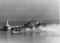 "МДК-123" выходит из Севастопольской бухты, 1990 год