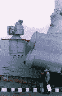Малый ракетный корабль "Пассат" на Военно-Морском салоне в Санкт-Петербурге, июнь 2003 года