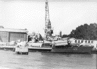 Малый ракетный корабль "Ливень" в достройке в Санкт-Петербурге, июнь 1991 года