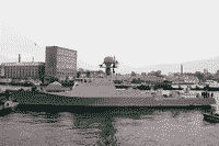 Малый артиллерийский корабль "Астрахань" на Неве, 7 октября 2005 года