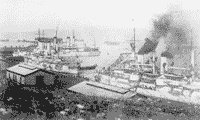 Эскадренные броненосцы "Севастополь", "Полтава" и "Петропавловск" в Восточном бассейне Порт-Артура, 1901-1903 годы