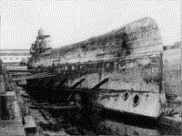 Линейный корабль "Императрица Мария" после помстановки в док и откачки воды, 1919 год