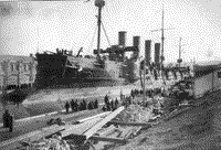 Броненосный крейсер "Громобой" в доке во Владивостоке