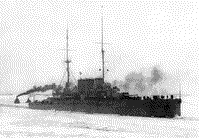Броненосный крейсер "Рюрик" во льду, конец 1915 года