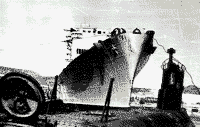Крейсер "Ворошилов" на разборке в Инкермане, 1975-1976 годы
