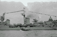 Крейсер проекта 68-К "Железняков" на Неве, 1974 год