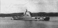 ТАКР "Адмирал Флота Советского Союза Горшков" на рейде Североморска, 1991 год