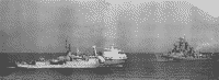 Французский фрегат Commandant Ducuing, советский танкер и большой противолодочный корабль "Стройный" в заливе Мерса-матрух у берегов Ливии и Египта