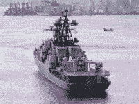 Большой противолодочный корабль "Адмирал Трибуц", швартовка к 33 причалу в бухте Золотой Рог, 18 июня 2008 года 12:18