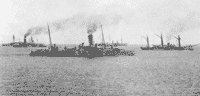 Канонерская лодка "Гремящий" в составе эскадры в Чифу, апрель 1895 года