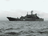 Большой десантный корабль "БДК-98", 29 июля 2005 года 06:25
