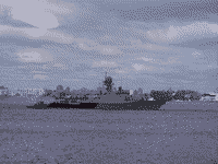 Малый артиллерийский корабль "Астрахань" на Неве, 28 июля 2006 года 14:25